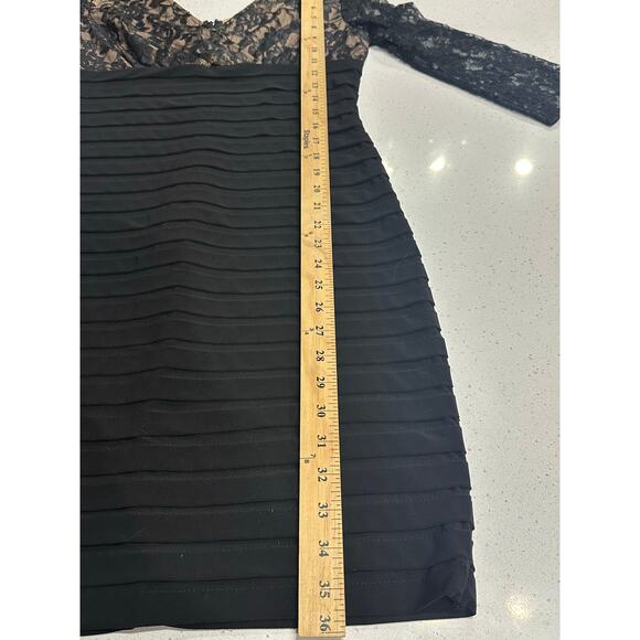 Adrianna Papell Dress Lace Black Nude Tiered 3/4 Sleeves 6 Elegant Event Party - Picture 10 of 12
